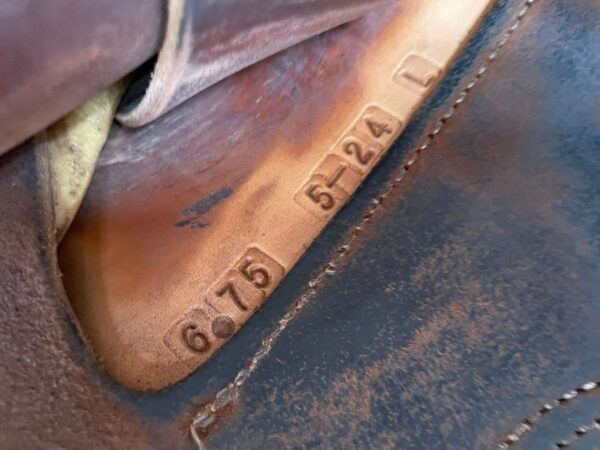 14.5” Used Robbie Philips Saddle - Image 4